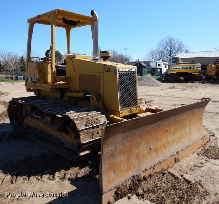 image for item DL3746 1992 Caterpillar D5C LGP  dozer