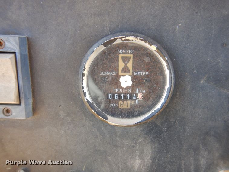 image for item DL3746 1992 Caterpillar D5C LGP  dozer