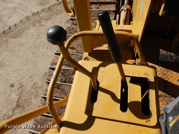 image for item DL3746 1992 Caterpillar D5C LGP  dozer