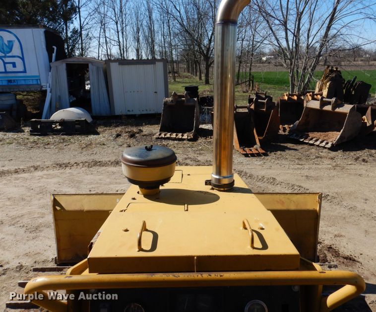 image for item DL3746 1992 Caterpillar D5C LGP  dozer