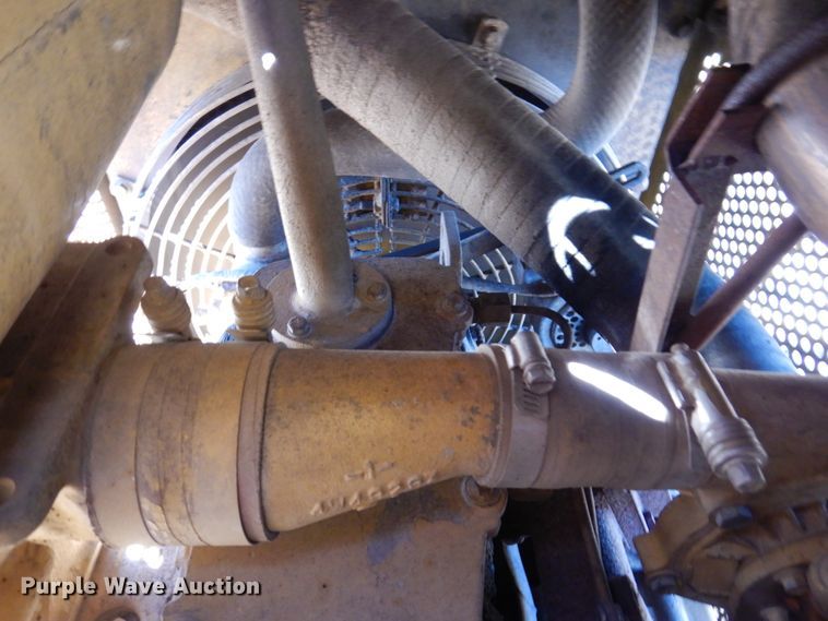 image for item DL3746 1992 Caterpillar D5C LGP  dozer