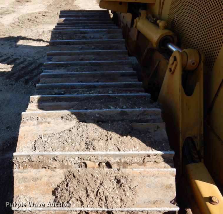 image for item DL3746 1992 Caterpillar D5C LGP  dozer