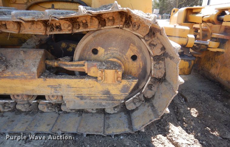image for item DL3746 1992 Caterpillar D5C LGP  dozer