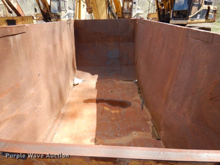 image for item DL3747 (3) dumpsters