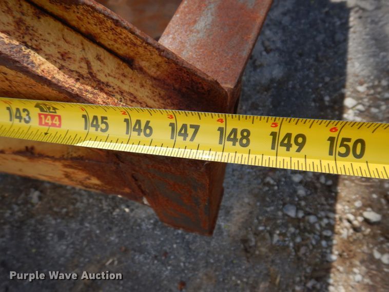 image for item DL3747 (3) dumpsters