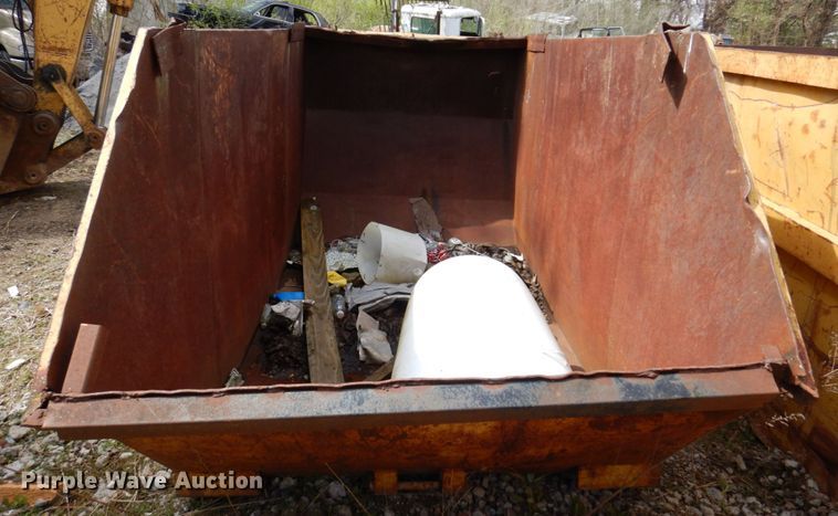 image for item DL3747 (3) dumpsters