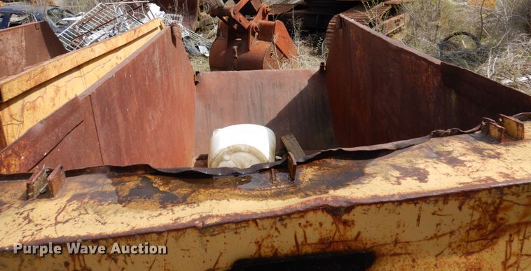 image for item DL3747 (3) dumpsters