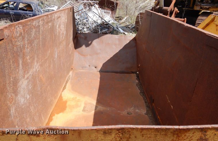 image for item DL3747 (3) dumpsters