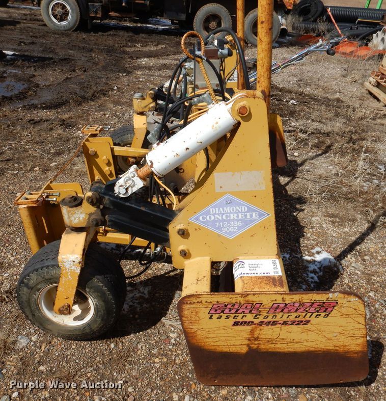 image for item DL5959 83" W skid steer box grader