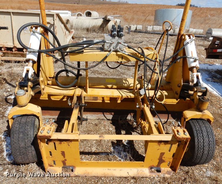 image for item DL5959 83" W skid steer box grader