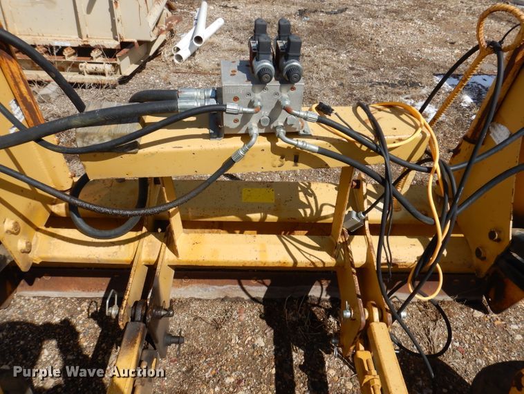 image for item DL5959 83" W skid steer box grader