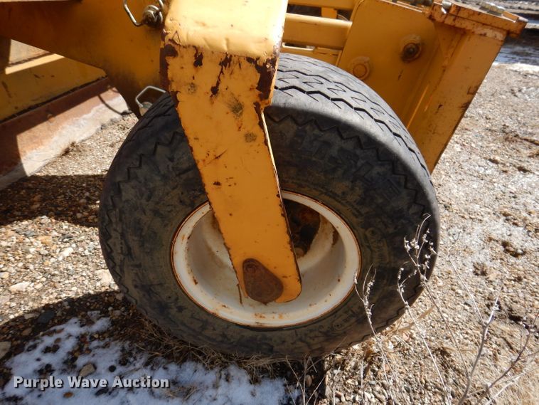 image for item DL5959 83" W skid steer box grader