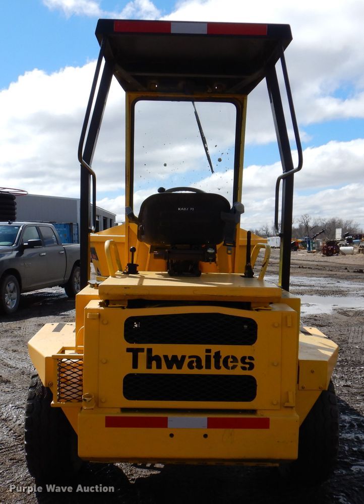 image for item DL5971 1998 Thwaites Alldrive 8000  concrete buggy