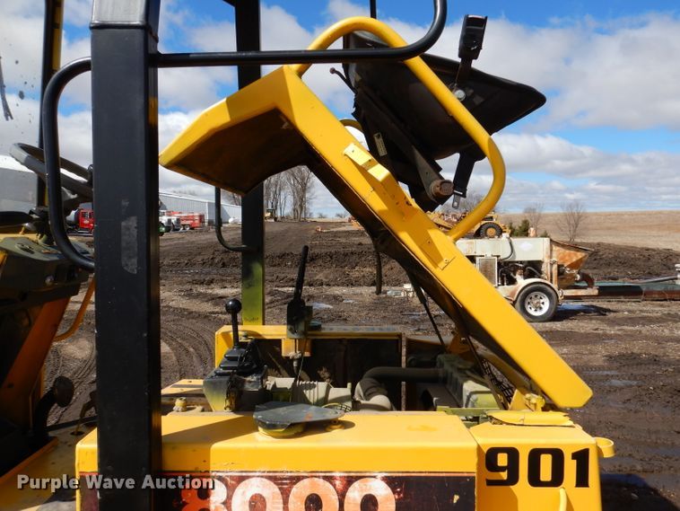 image for item DL5971 1998 Thwaites Alldrive 8000  concrete buggy