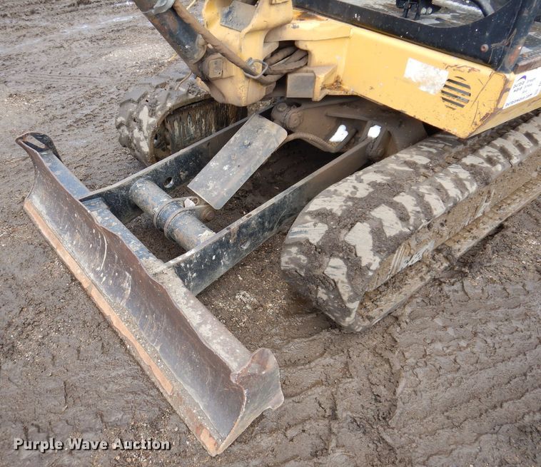 image for item DL5972 2006 Caterpillar 302.5C  mini excavator