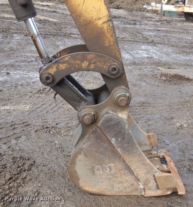 image for item DL5972 2006 Caterpillar 302.5C  mini excavator