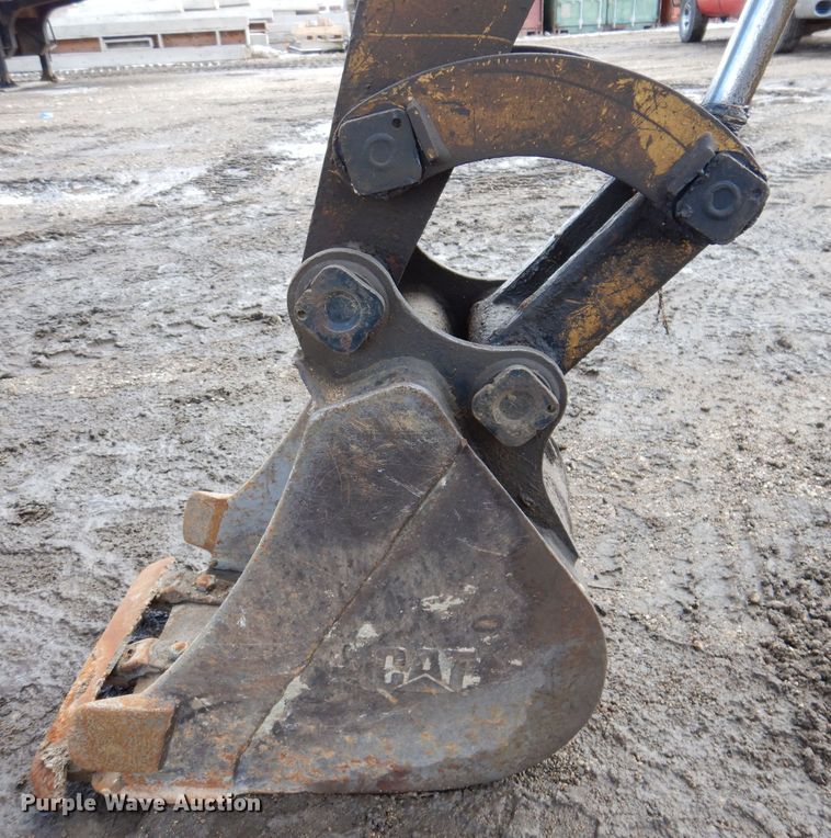 image for item DL5972 2006 Caterpillar 302.5C  mini excavator