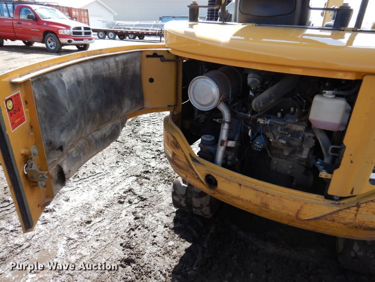 image for item DL5972 2006 Caterpillar 302.5C  mini excavator