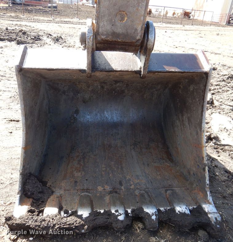 image for item DL5974 1996 Kobelco SK270LC Mark IV  excavator