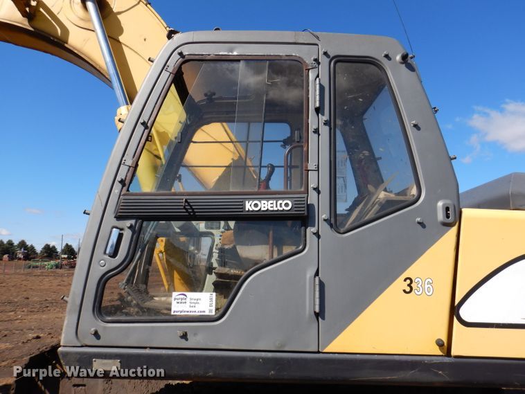 image for item DL5974 1996 Kobelco SK270LC Mark IV  excavator