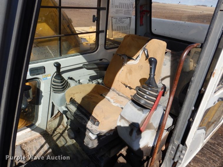 image for item DL5974 1996 Kobelco SK270LC Mark IV  excavator