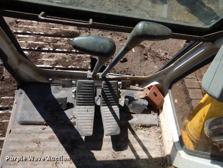 image for item DL5974 1996 Kobelco SK270LC Mark IV  excavator