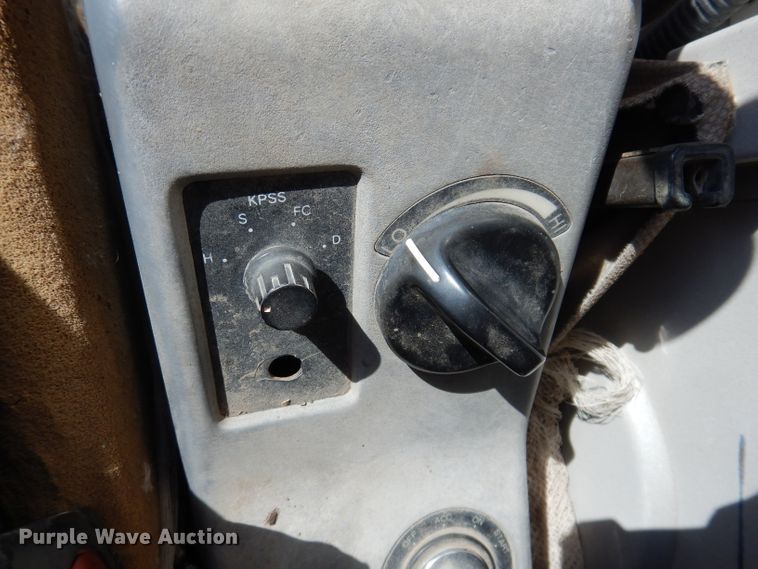 image for item DL5974 1996 Kobelco SK270LC Mark IV  excavator