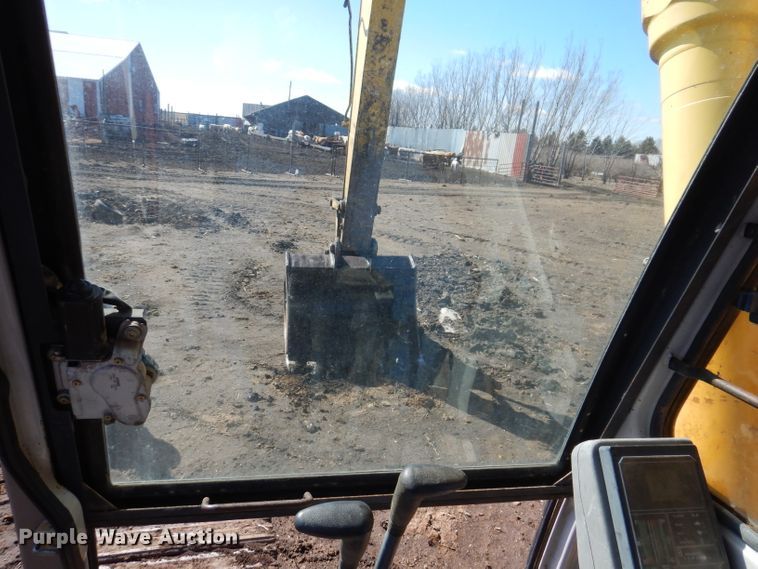 image for item DL5974 1996 Kobelco SK270LC Mark IV  excavator