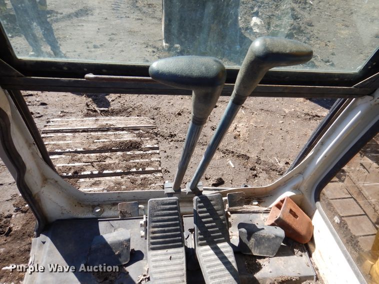 image for item DL5974 1996 Kobelco SK270LC Mark IV  excavator