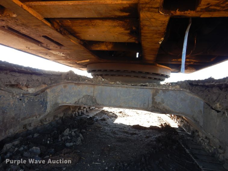 image for item DL5974 1996 Kobelco SK270LC Mark IV  excavator