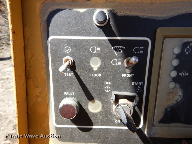 image for item DL5980 1986 Caterpillar D6H  dozer