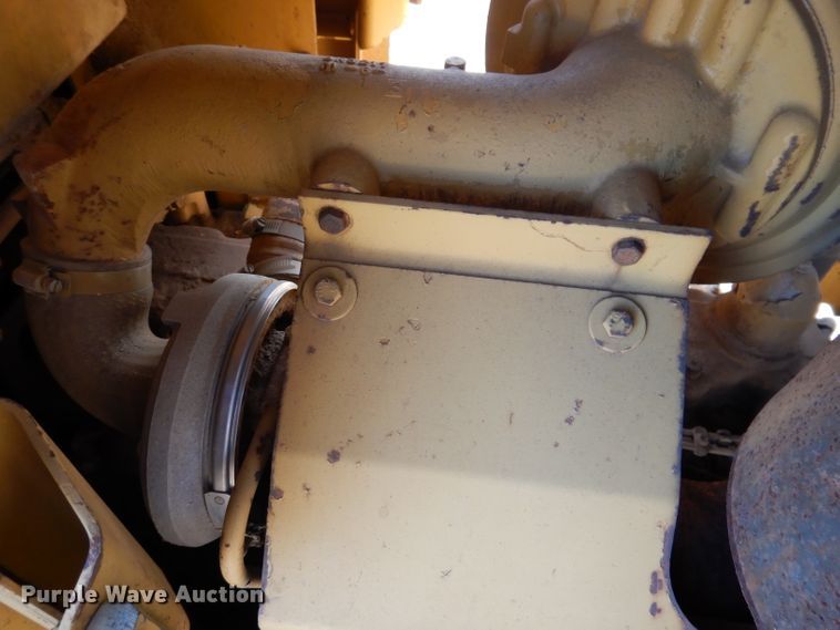 image for item DL5980 1986 Caterpillar D6H  dozer