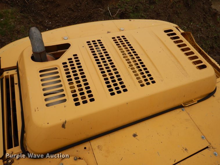 image for item DL5981 2001 John Deere 270LC  excavator