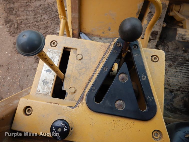 image for item DL5982 1988 Caterpillar 943  track loader