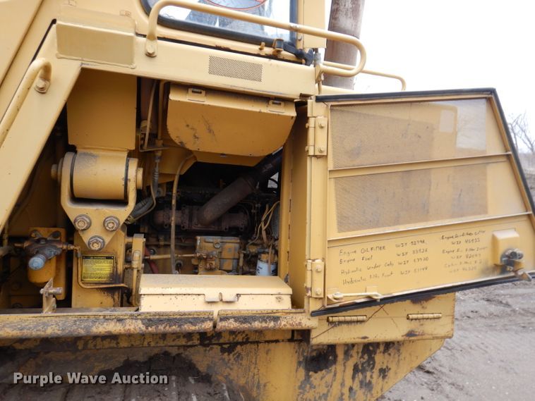 image for item DL5982 1988 Caterpillar 943  track loader