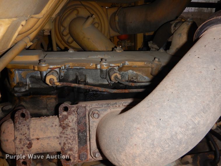 image for item DL5982 1988 Caterpillar 943  track loader