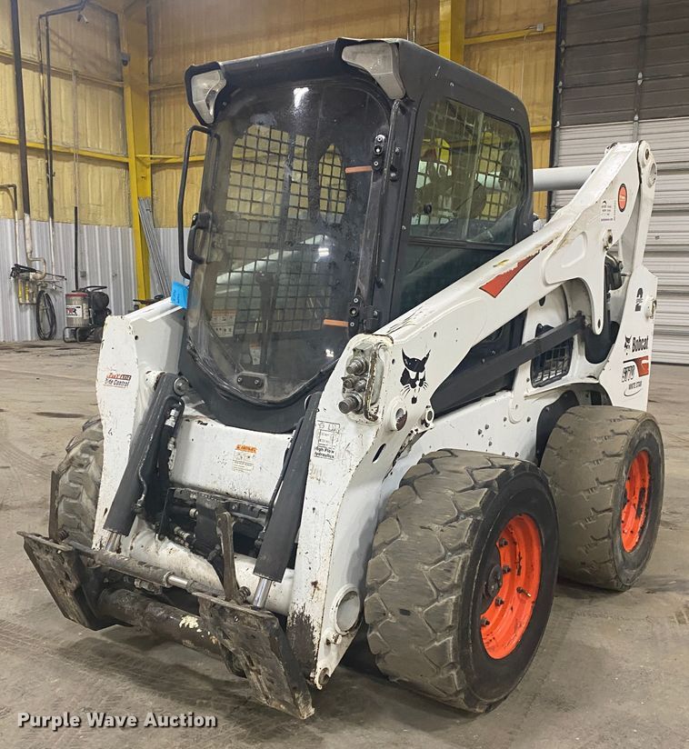 image for item DM4042 2018 Bobcat S770  skid steer loader