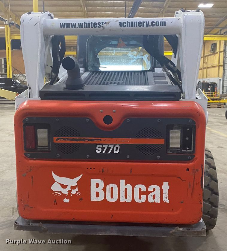 image for item DM4042 2018 Bobcat S770  skid steer loader