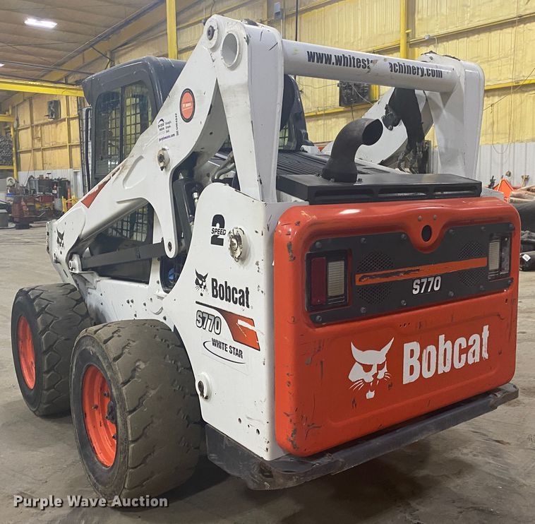 image for item DM4042 2018 Bobcat S770  skid steer loader