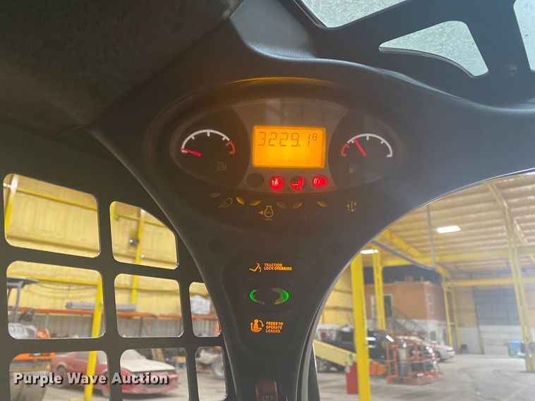 image for item DM4043 2019 Bobcat S740  skid steer loader