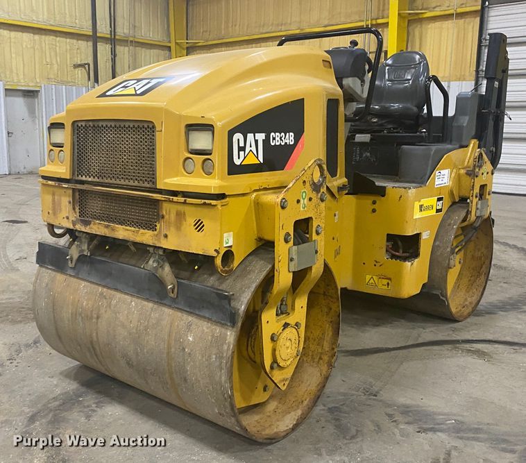 image for item DM4044 2015 Caterpillar CB34B  double drum vibratory roller