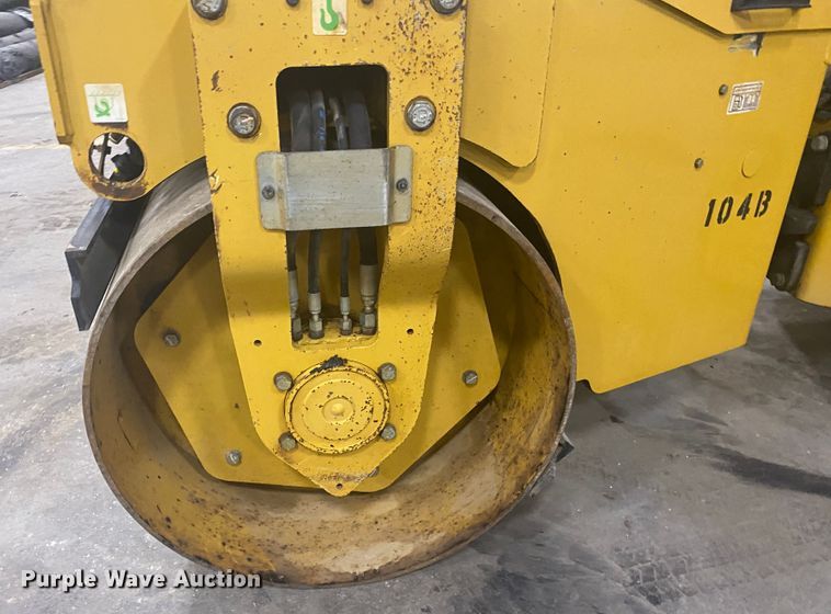 image for item DM4044 2015 Caterpillar CB34B  double drum vibratory roller