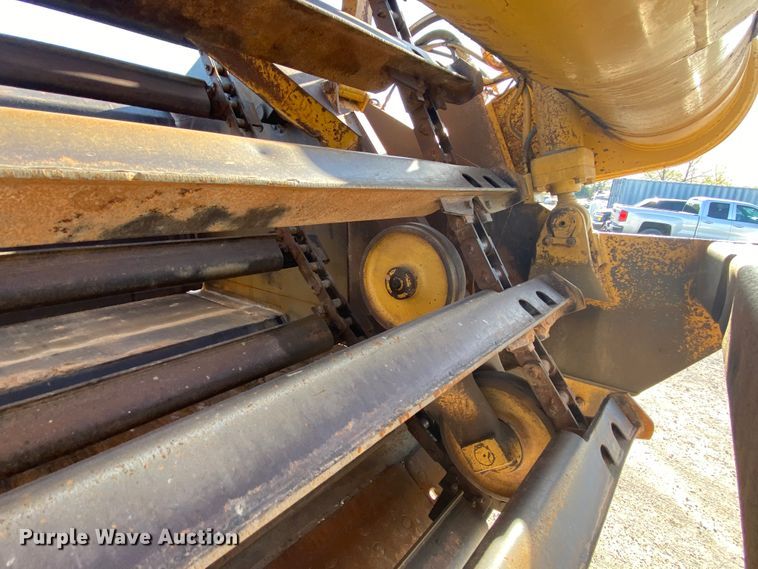 image for item DM4058 1993 Caterpillar 615C Series II  elevating scraper