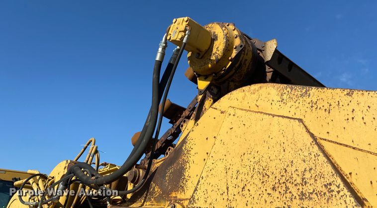 image for item DM4058 1993 Caterpillar 615C Series II  elevating scraper