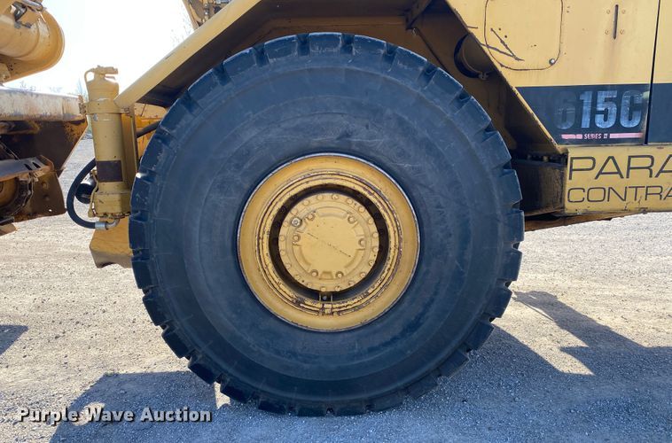 image for item DM4058 1993 Caterpillar 615C Series II  elevating scraper