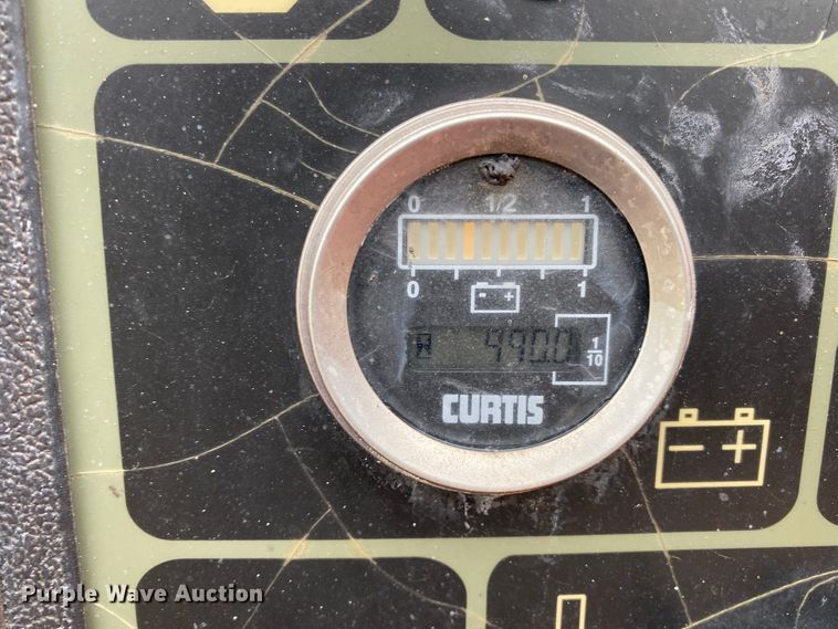 image for item DM4068 2007 JLG E450AJ  boom lift