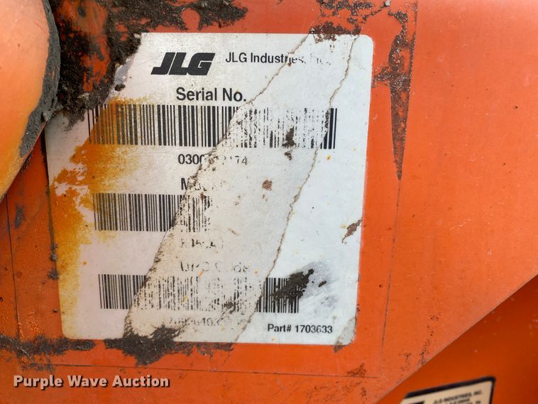 image for item DM4068 2007 JLG E450AJ  boom lift