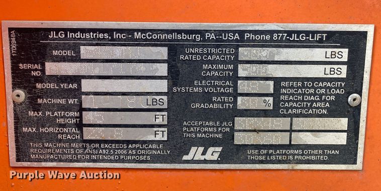 image for item DM4068 2007 JLG E450AJ  boom lift