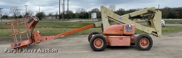 image for item DM4069 1997 JLG 35E  boom lift