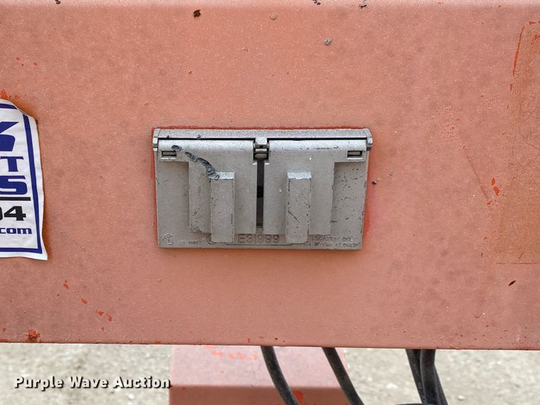 image for item DM4069 1997 JLG 35E  boom lift